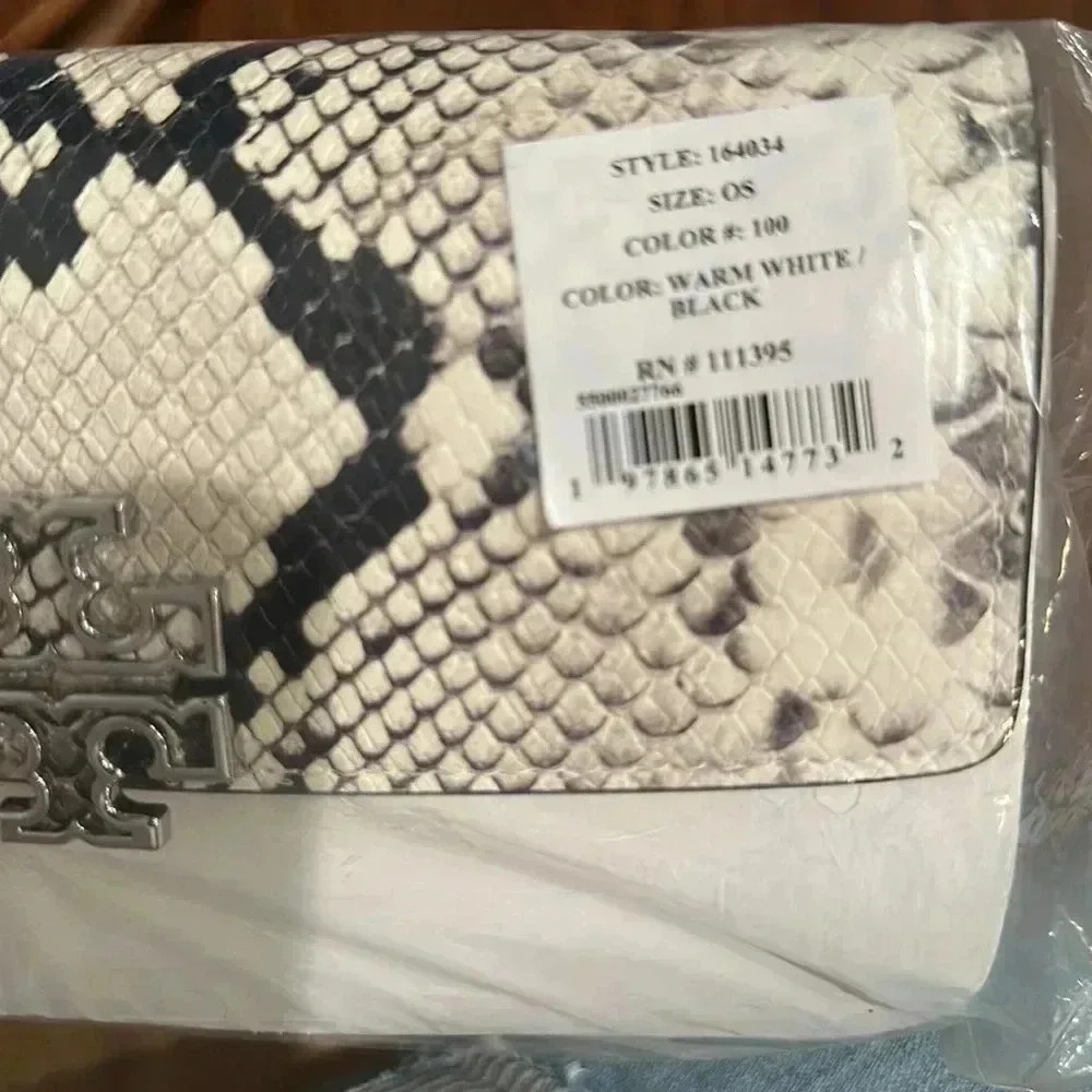 Tory Burch Warm White And Black Bag - Picture 10 of 13